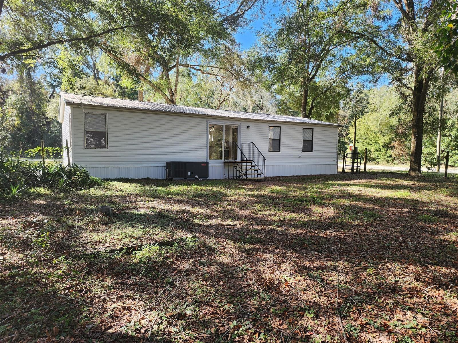 Image 18 of 67 For 7351 170th Street