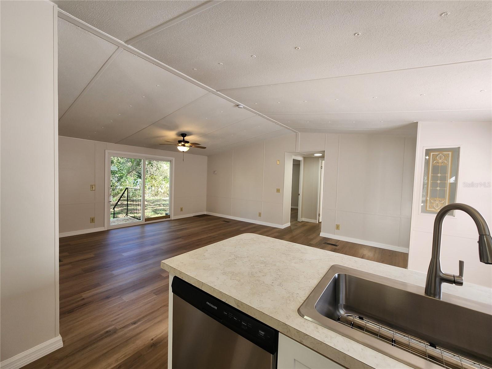 Image 31 of 67 For 7351 170th Street