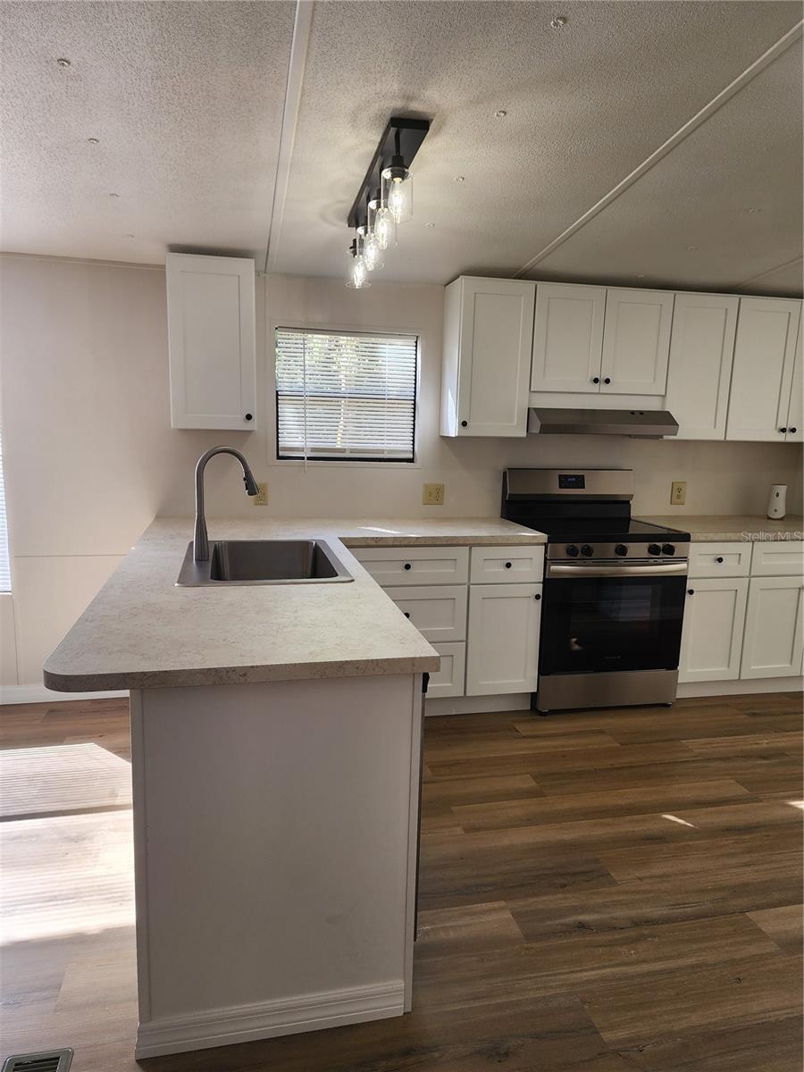 Image 33 of 67 For 7351 170th Street