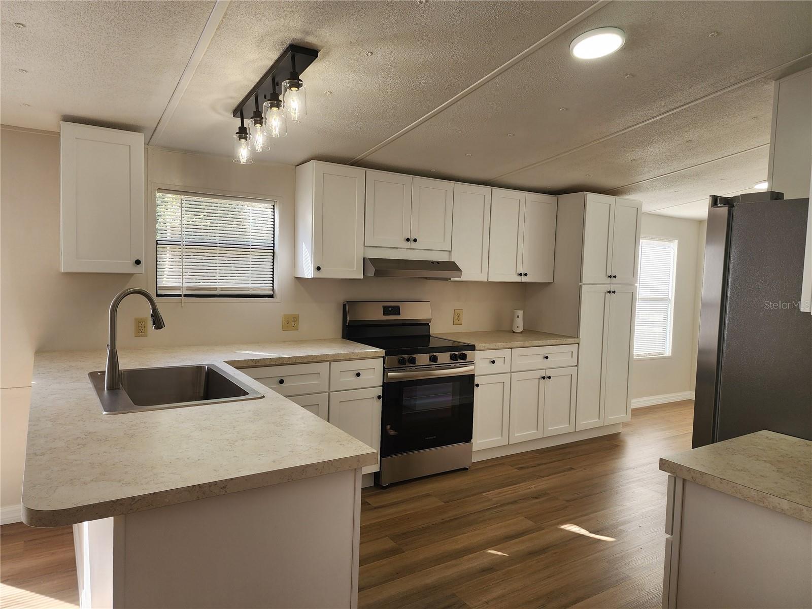 Image 34 of 67 For 7351 170th Street