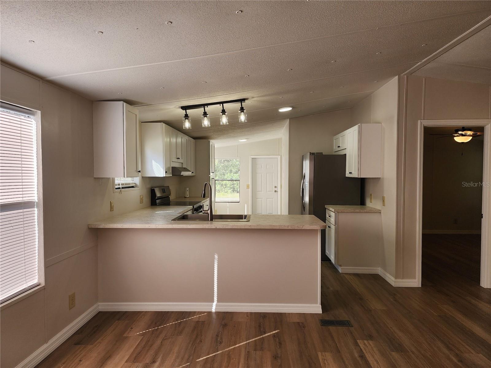 Image 36 of 67 For 7351 170th Street