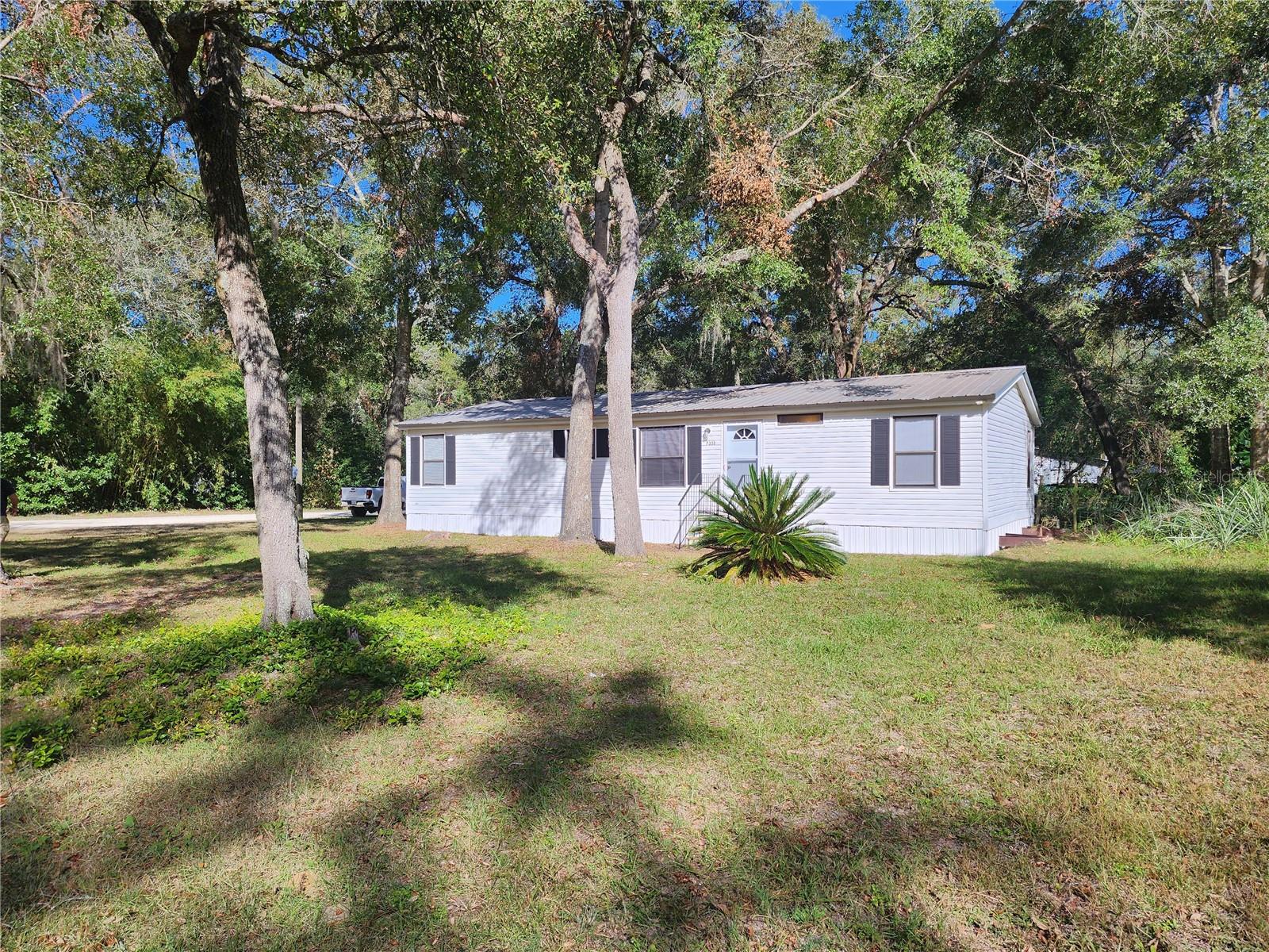 Image 6 of 67 For 7351 170th Street