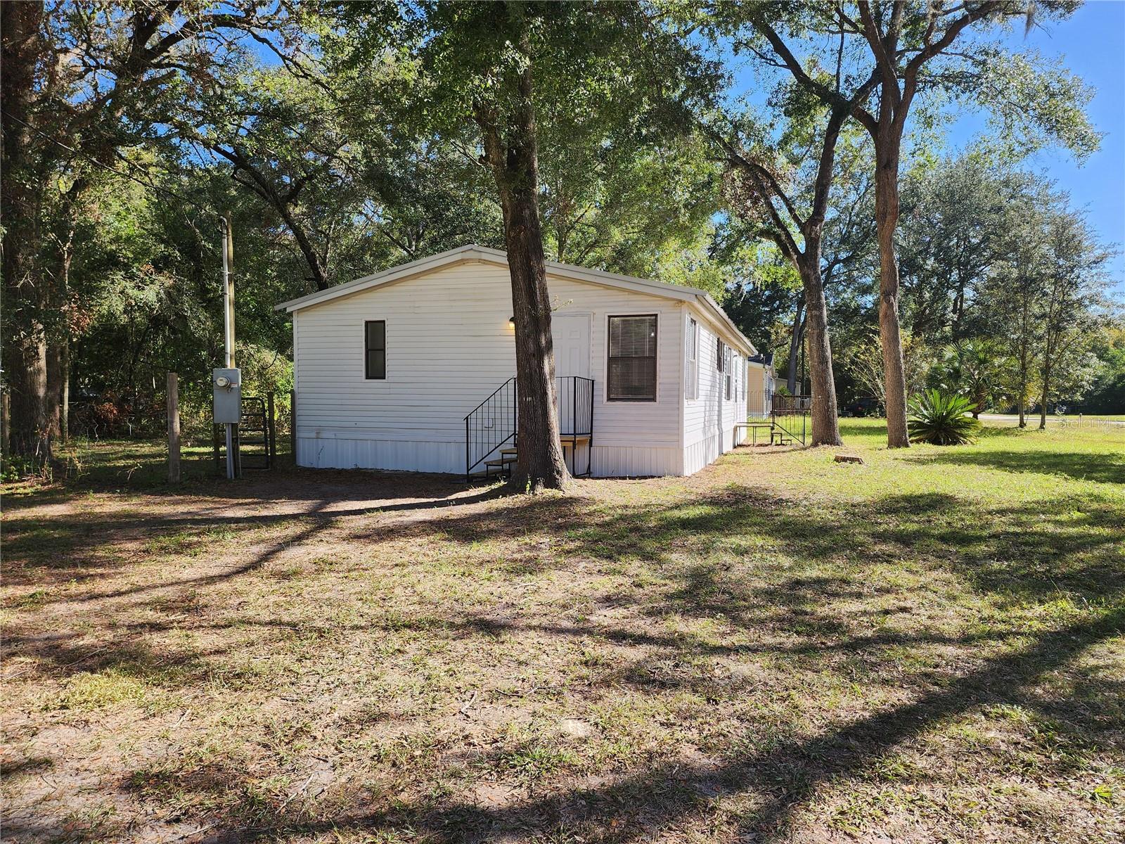 Image 9 of 67 For 7351 170th Street
