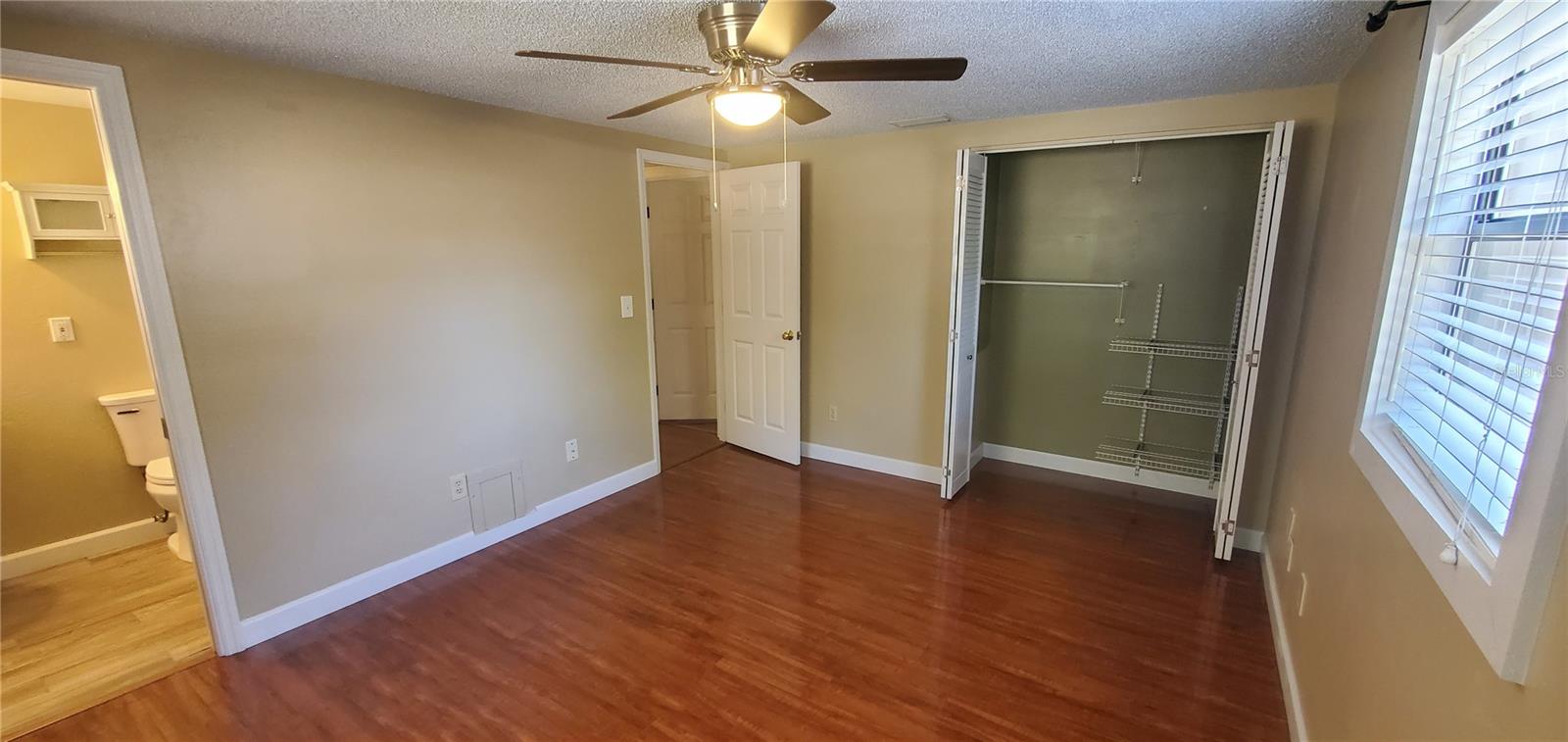 Image 14 of 22 For 2848 Mark Drive
