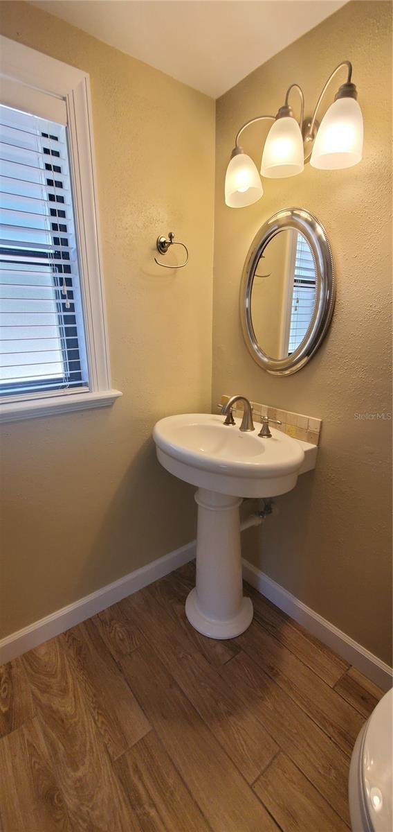 Image 15 of 22 For 2848 Mark Drive