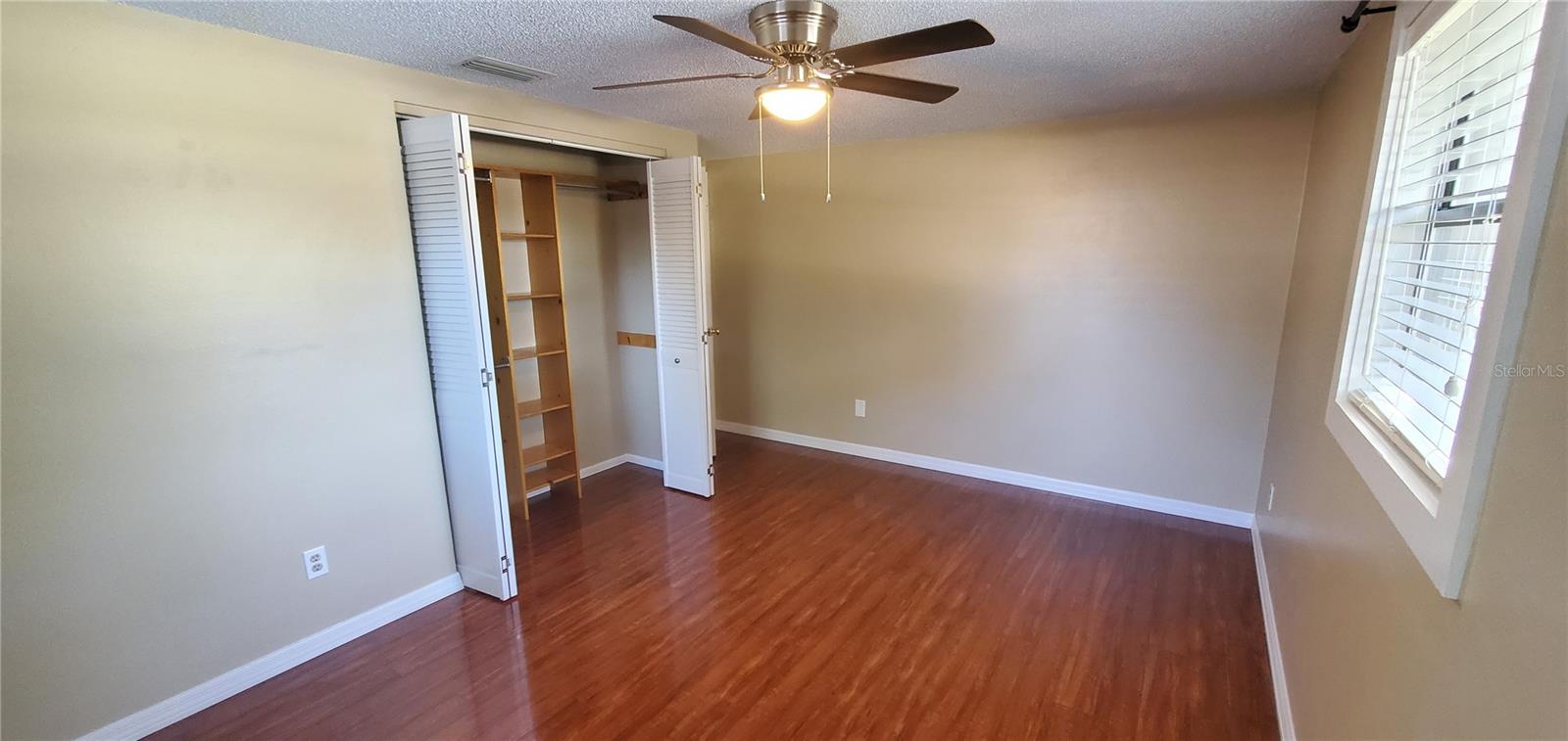 Image 18 of 22 For 2848 Mark Drive
