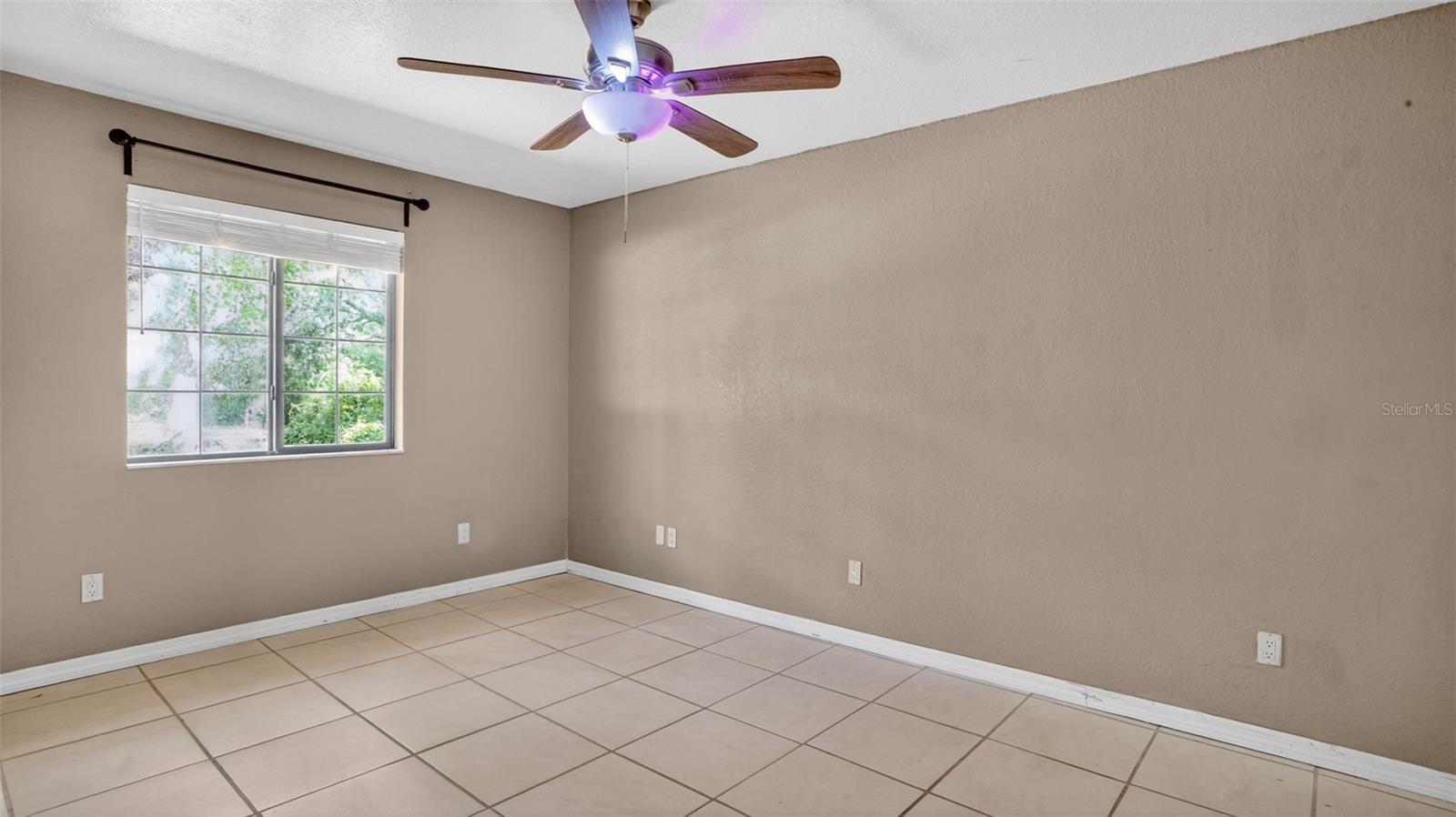 Image 6 of 16 For 605 117th Court