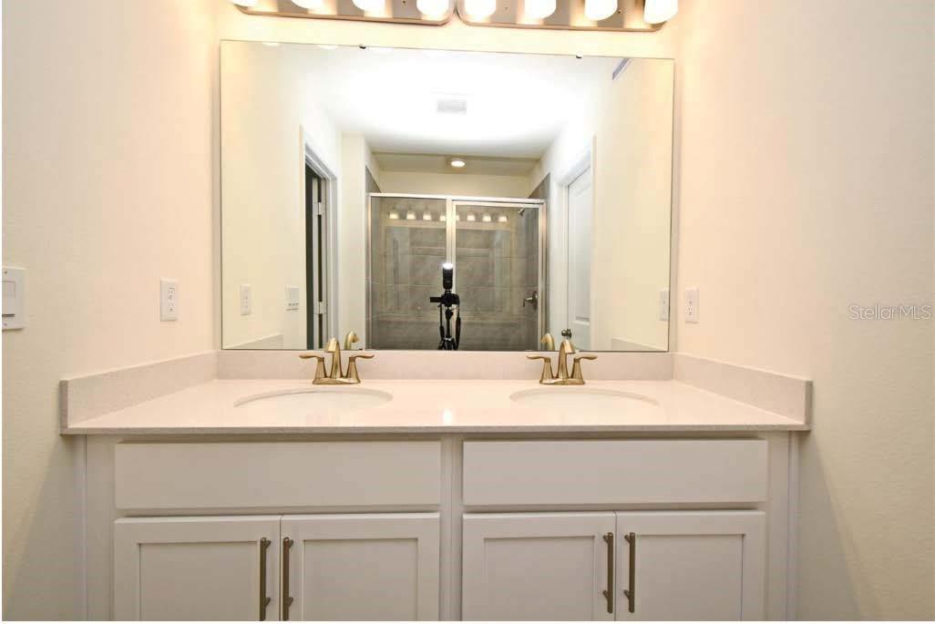 Image 11 of 13 For 719 Southern Edge Way