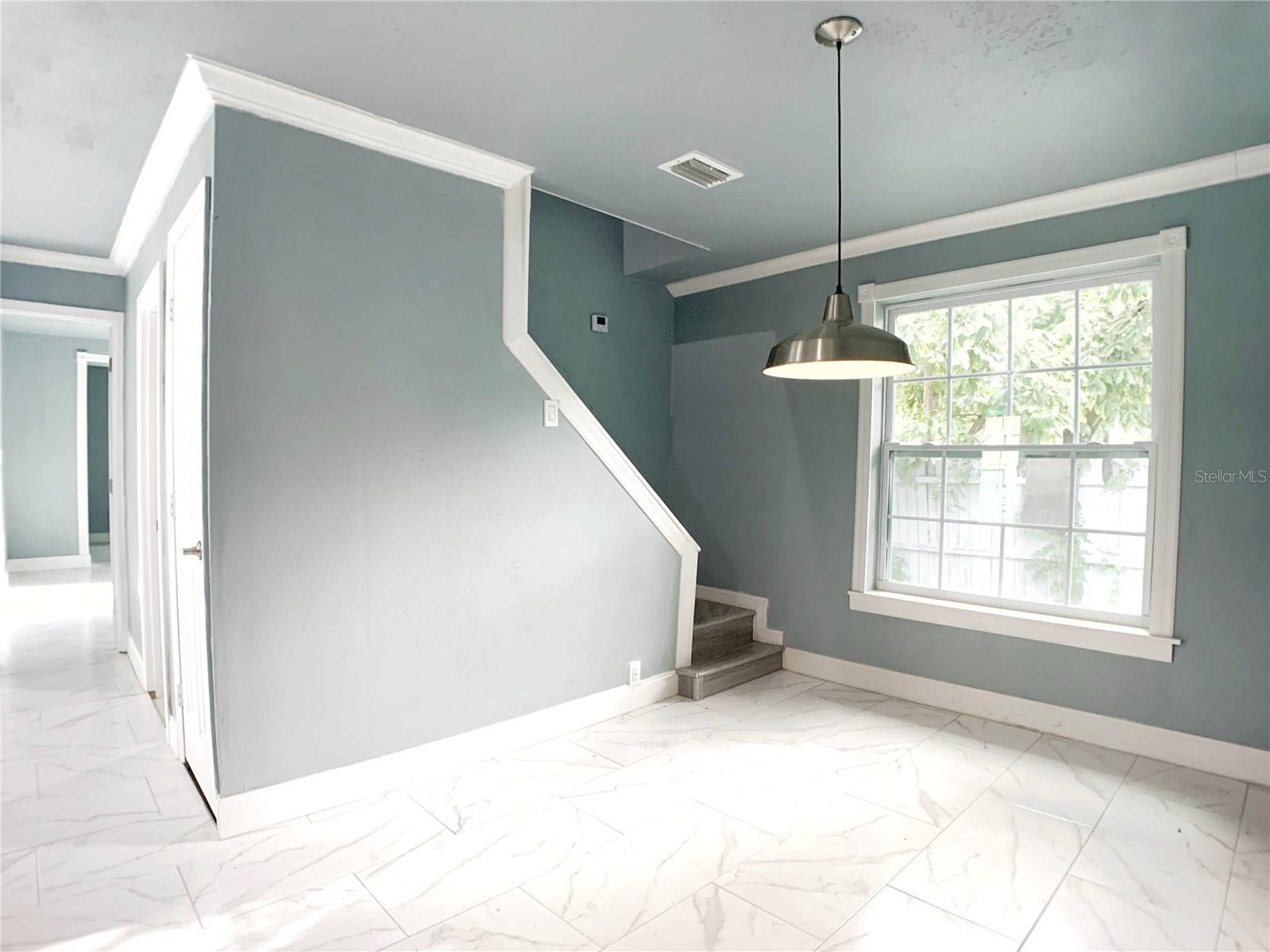 Image 17 of 24 For 3427 16th Avenue S