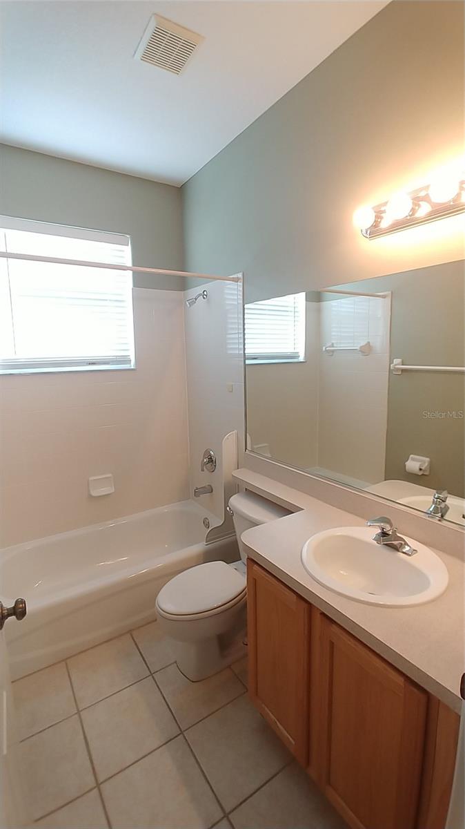 Image 17 of 25 For 7156 Spikerush Court