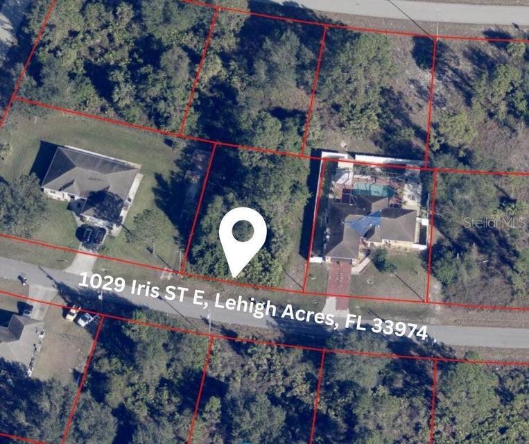 Image 2 of 3 For 1029 Iris Street E