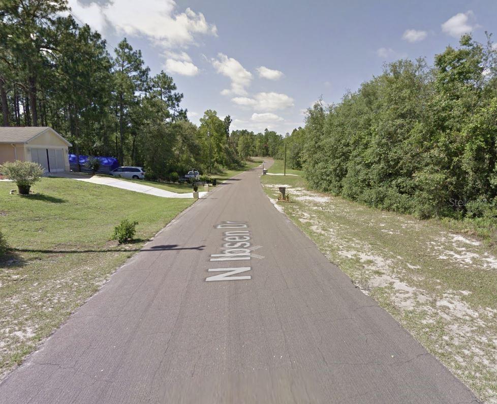 Image 2 of 7 For 7925 Ibsen Drive