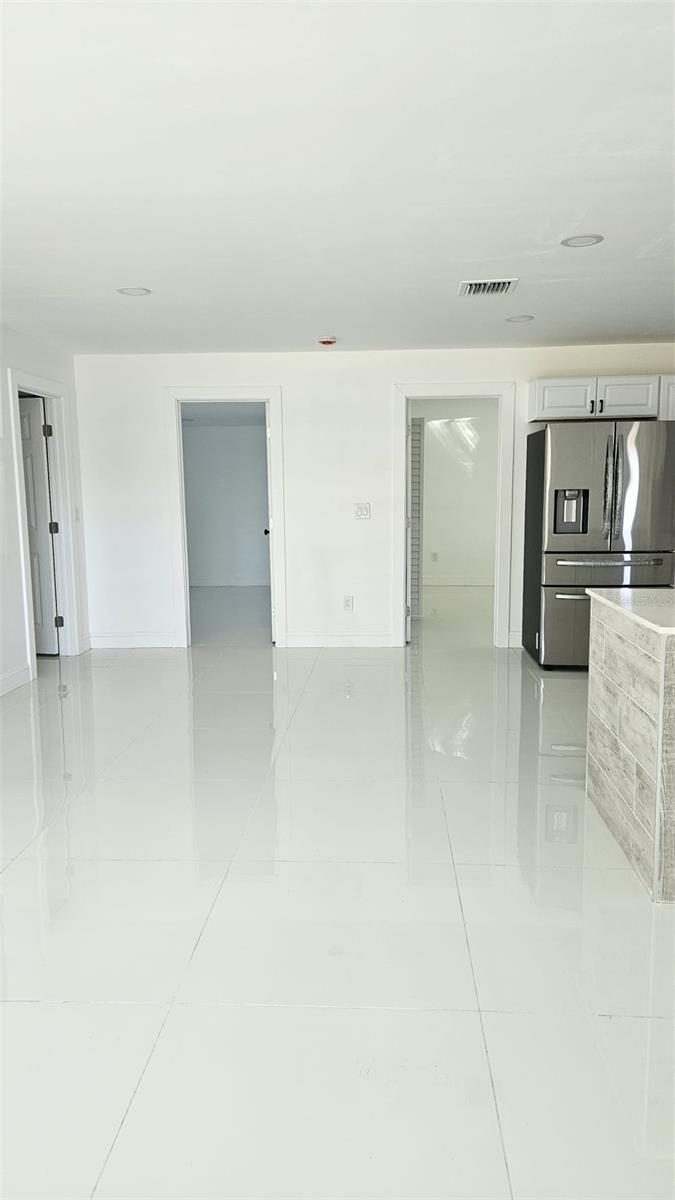 Image 8 of 12 For 6545 7th Lane
