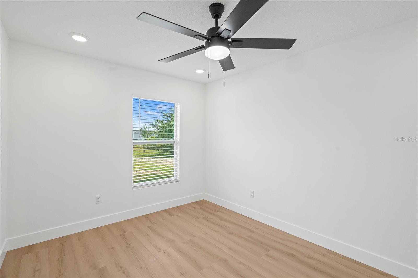 Image 25 of 54 For 18767 240th Street