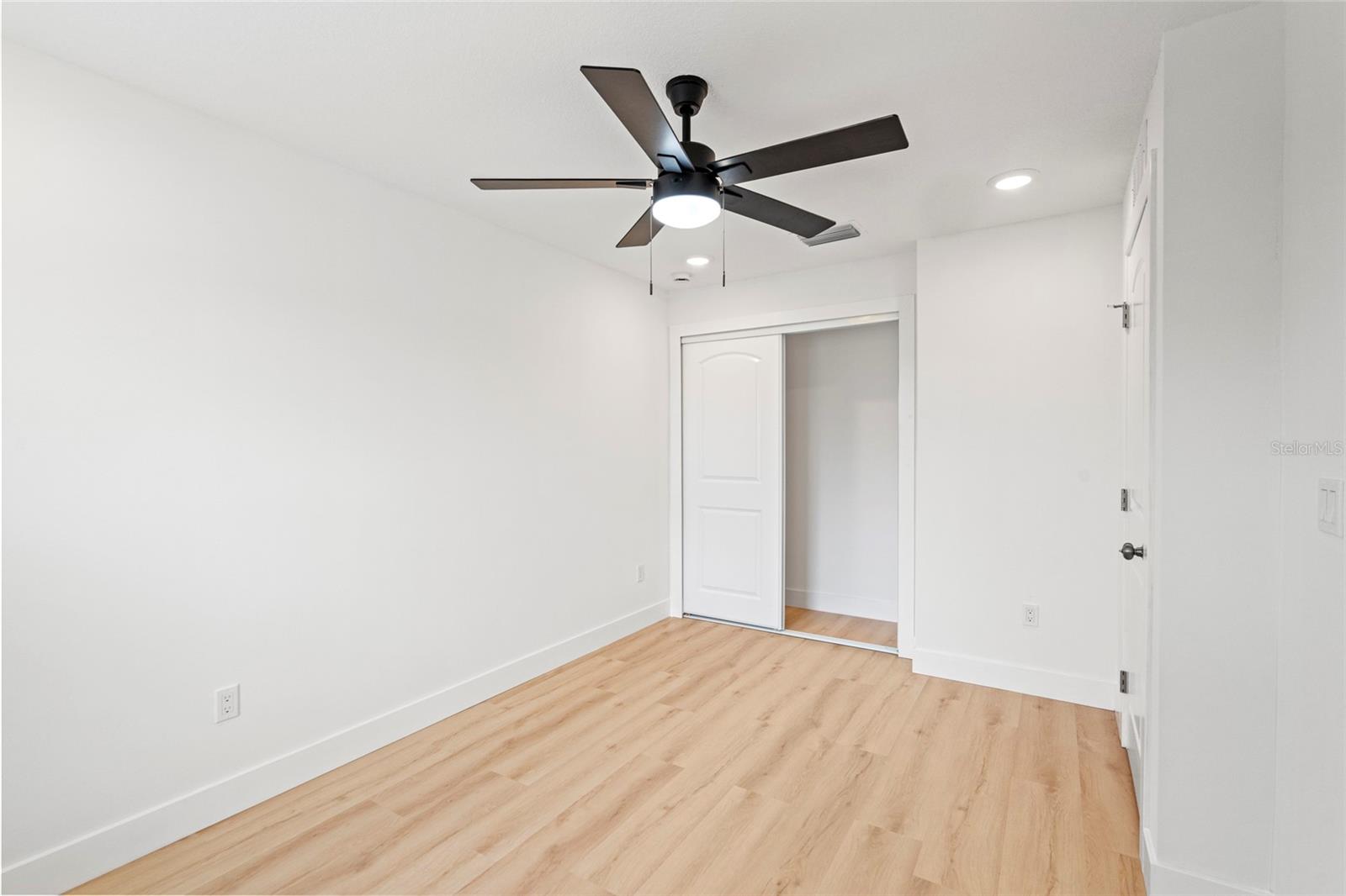 Image 26 of 54 For 18767 240th Street