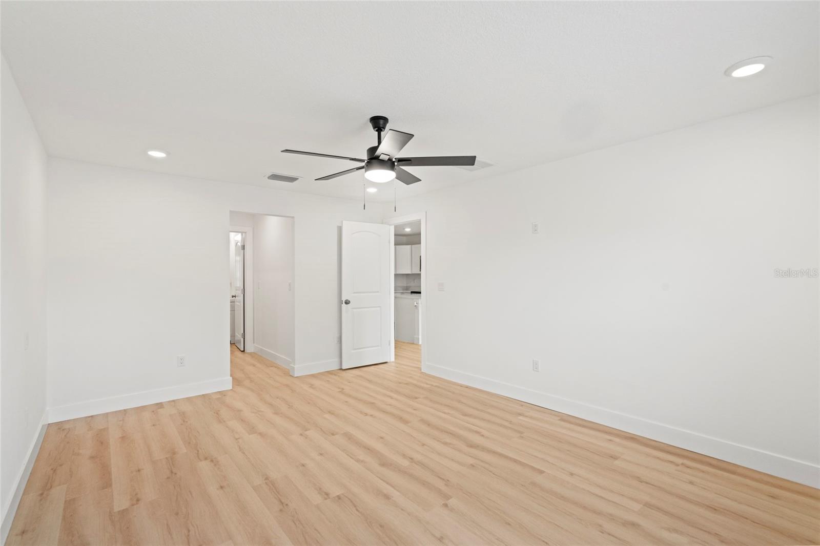 Image 30 of 54 For 18767 240th Street