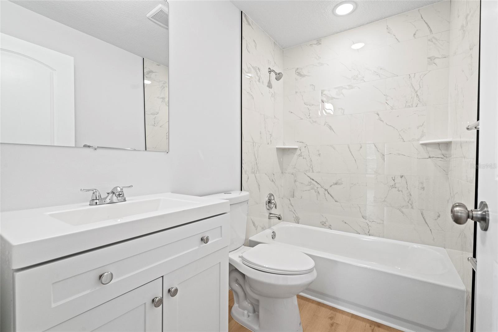 Image 33 of 54 For 18767 240th Street