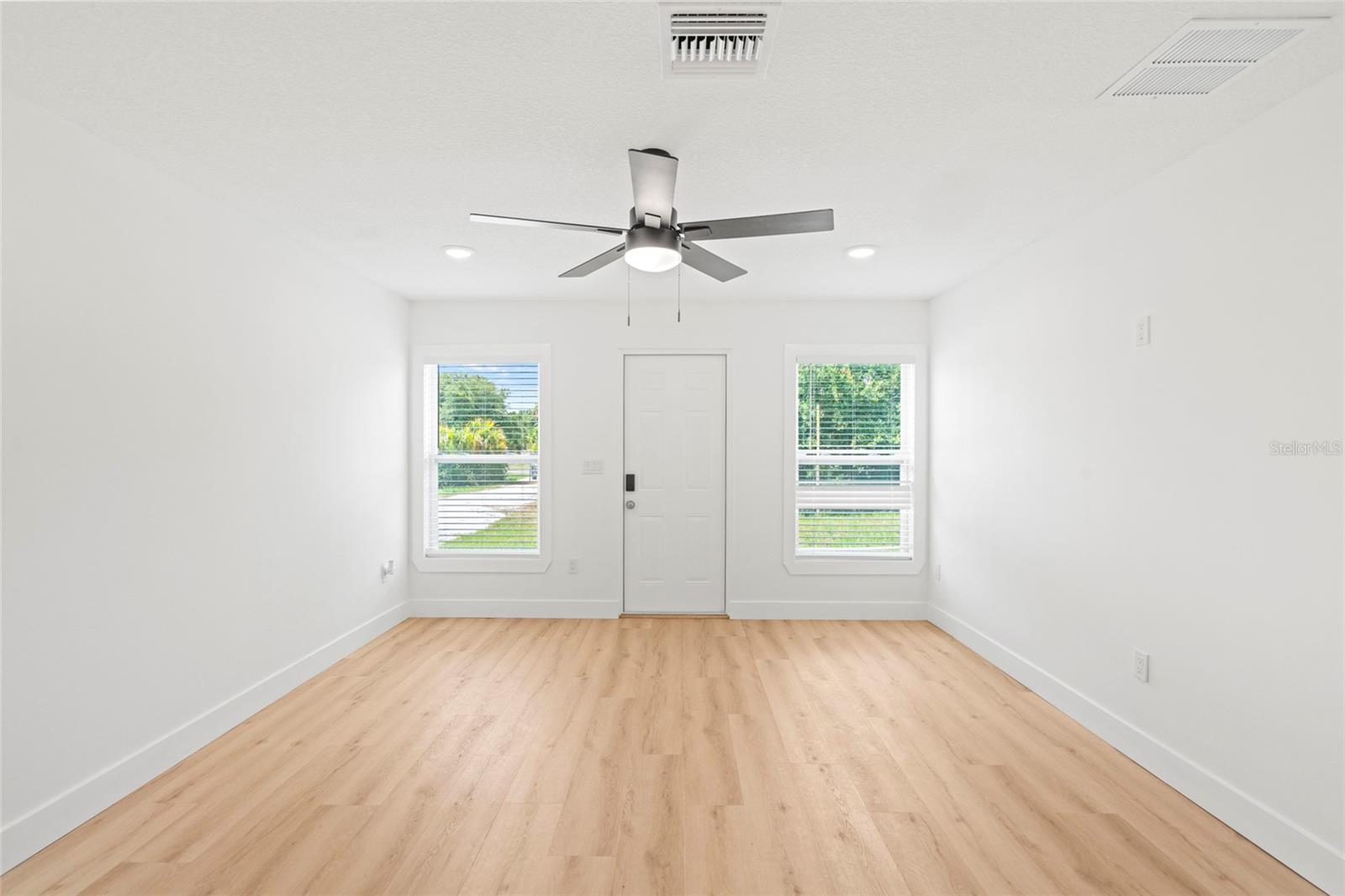 Image 8 of 54 For 18767 240th Street