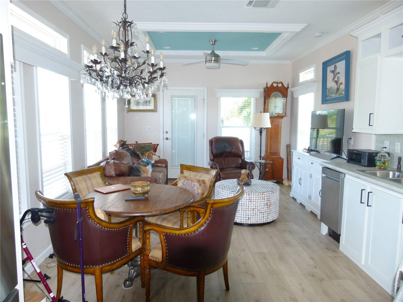 Image 16 of 27 For 649 34th Cove 392