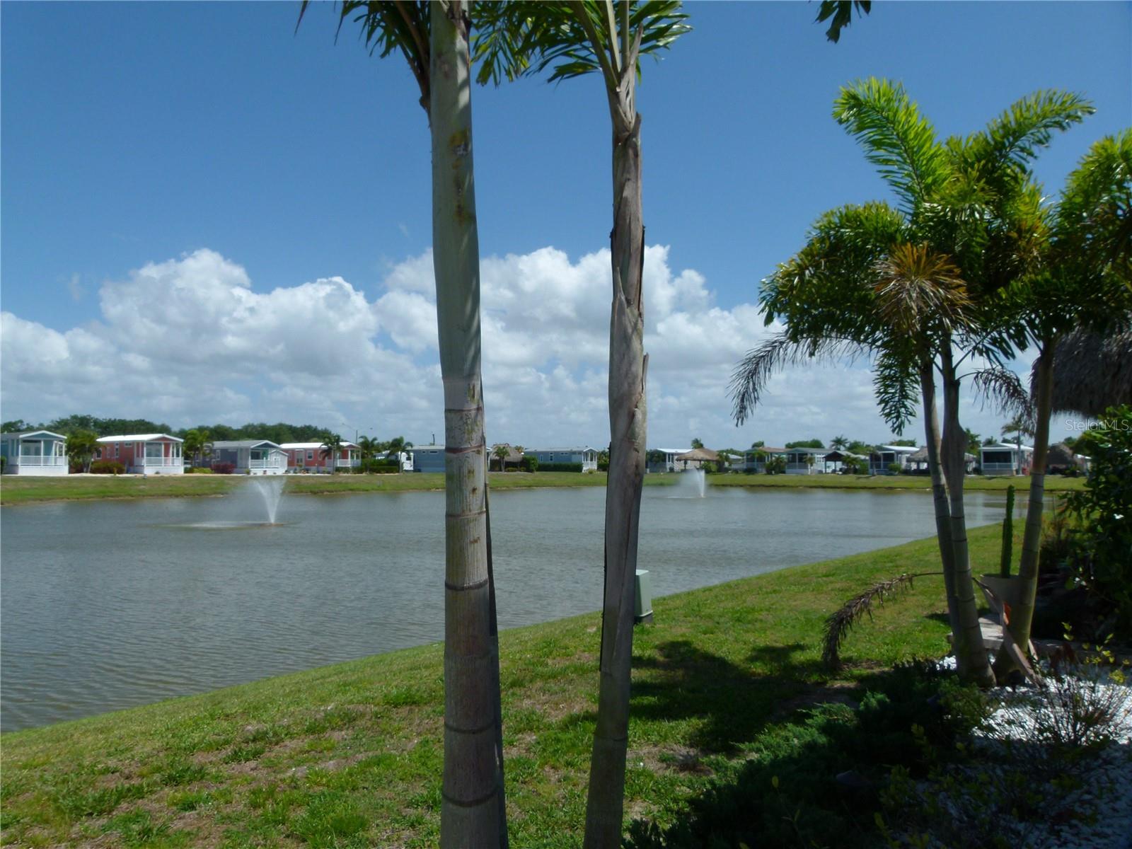 Image 21 of 27 For 649 34th Cove 392