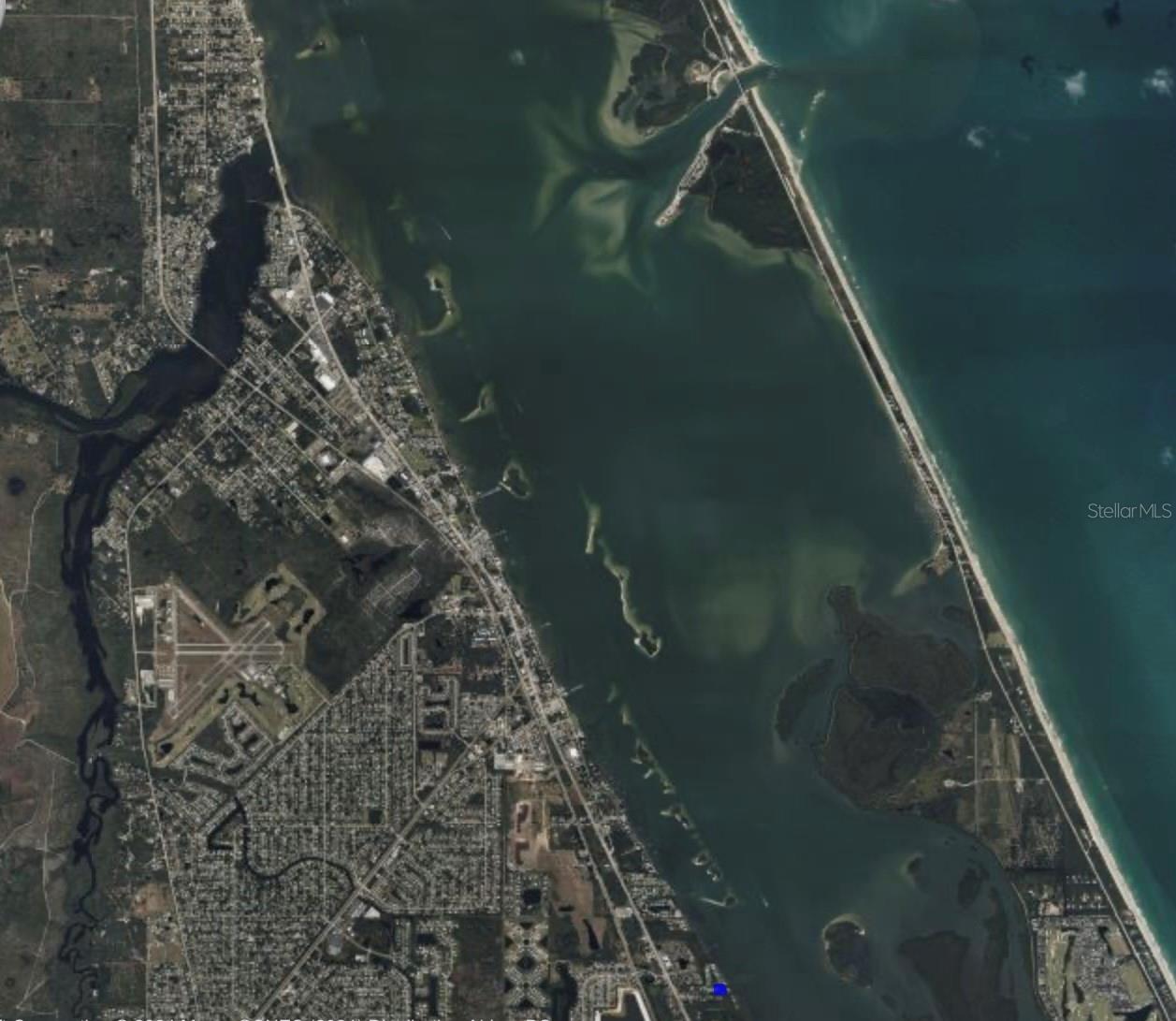 Image 12 of 13 For 6028 Island Harbor Road