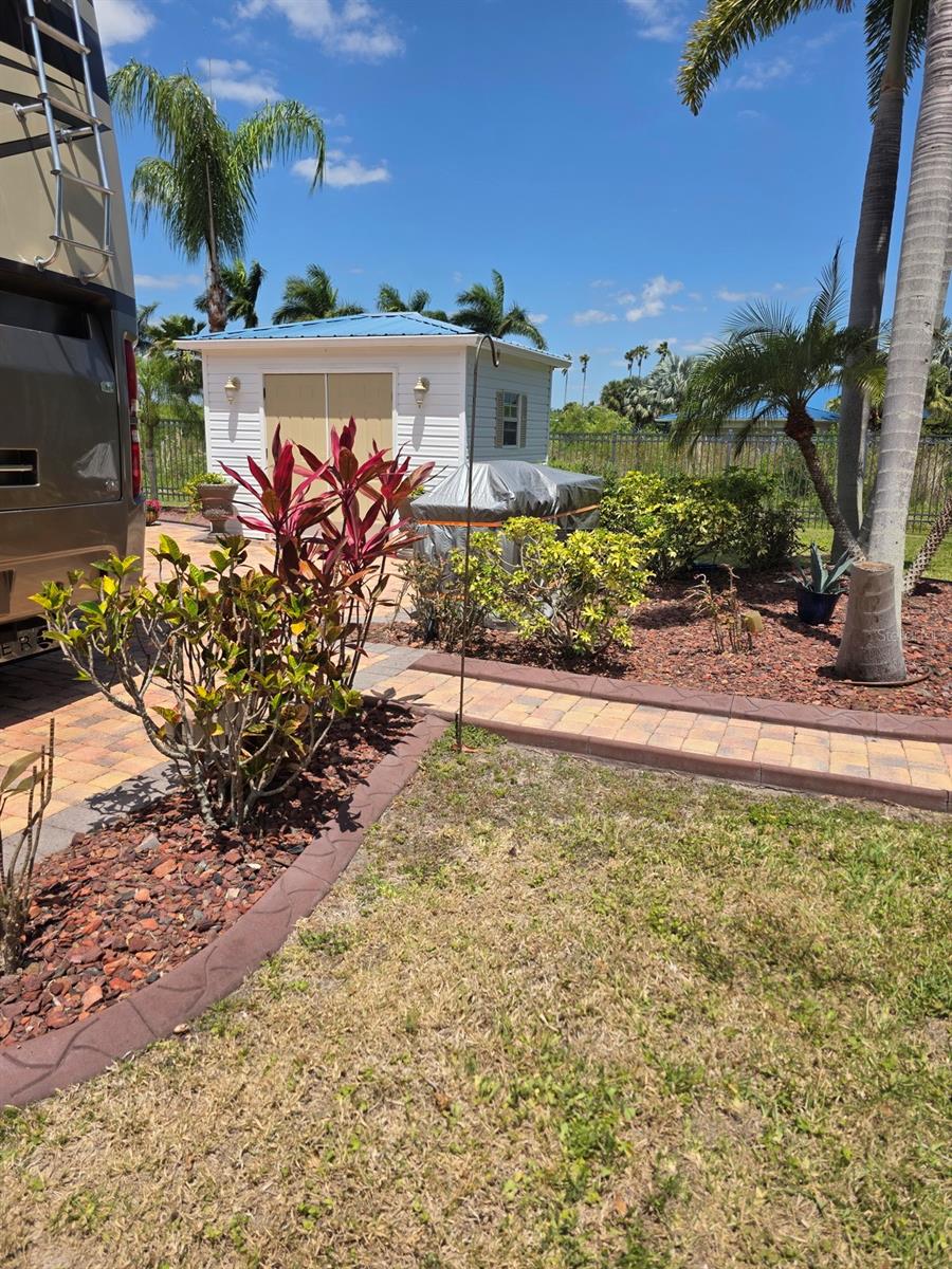Image 4 of 17 For 502 42nd Cove 1