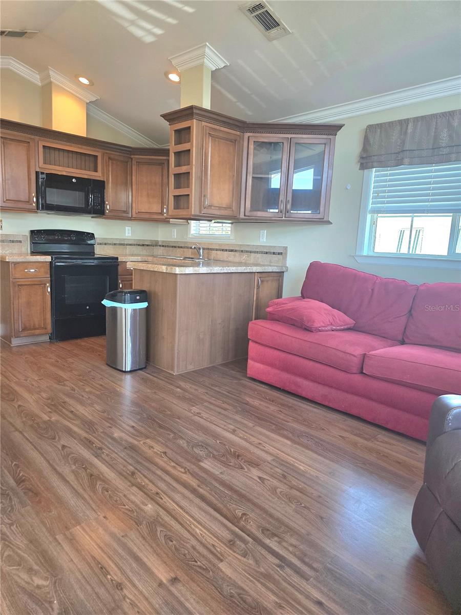 Image 3 of 19 For 14280 124th Drive