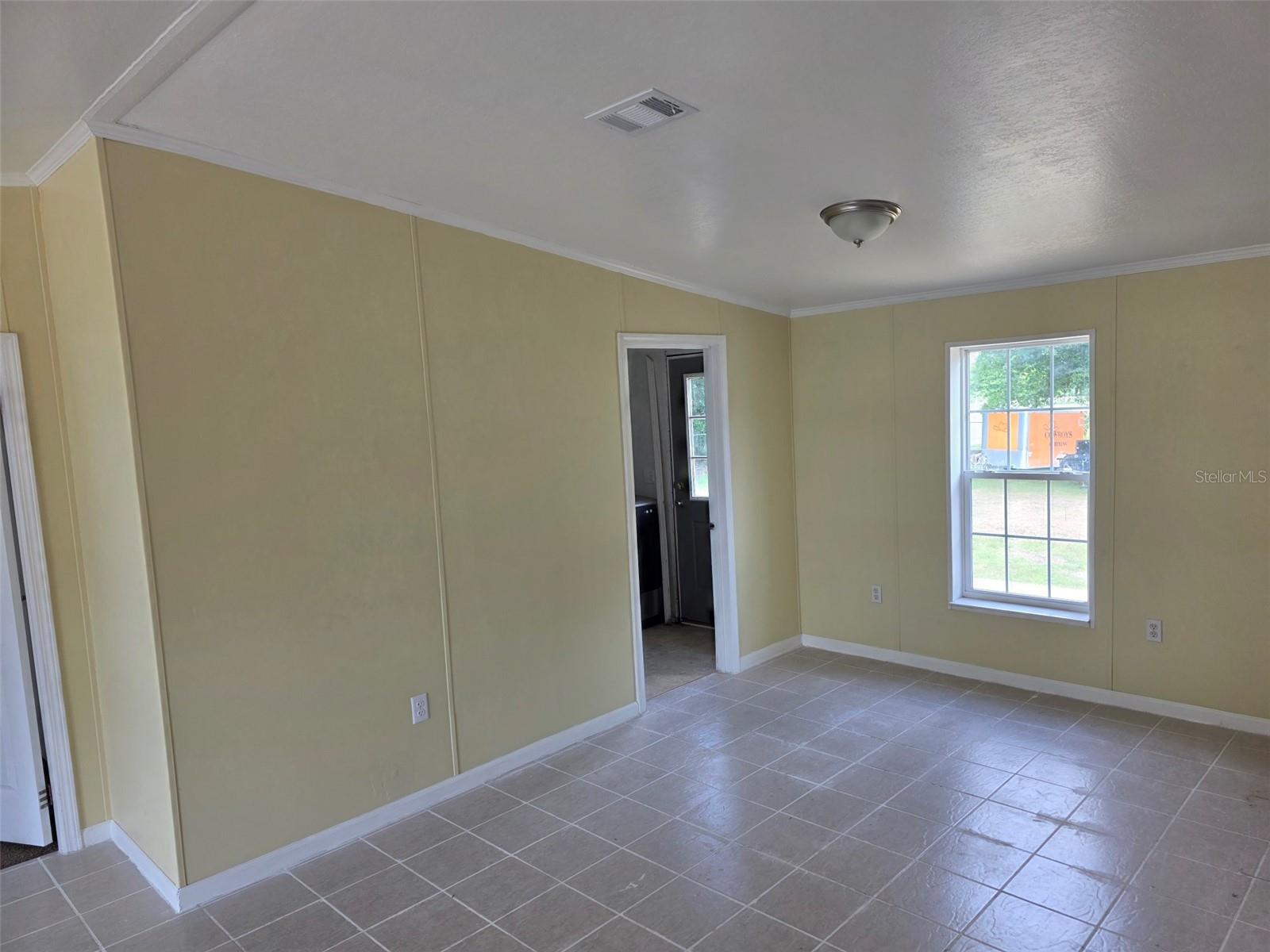 Image 17 of 33 For 7895 84th Court