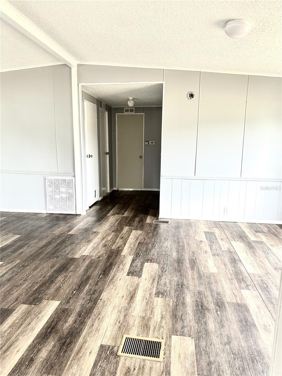 Image 11 of 19 For 3851 25th Street