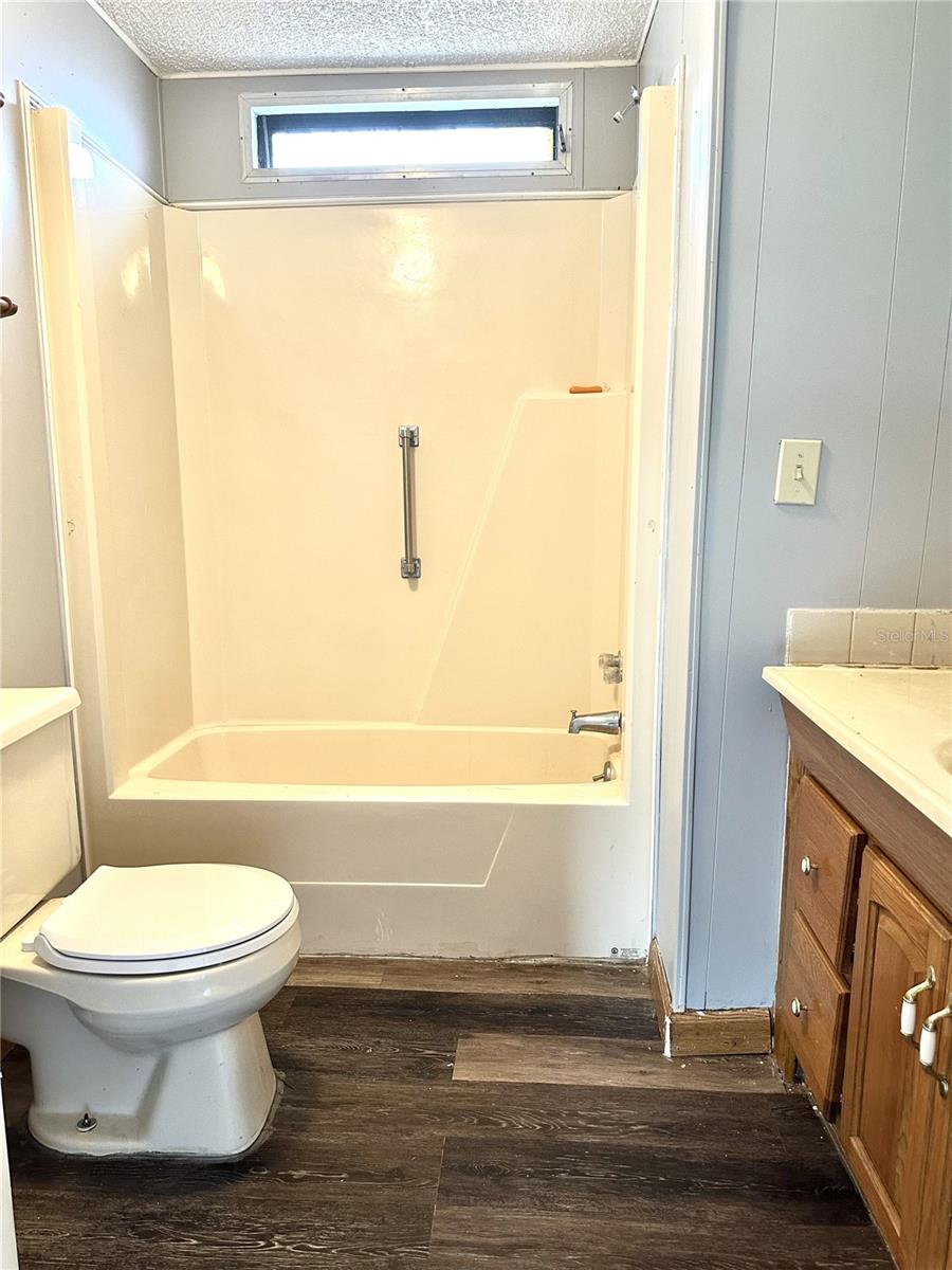 Image 17 of 19 For 3851 25th Street