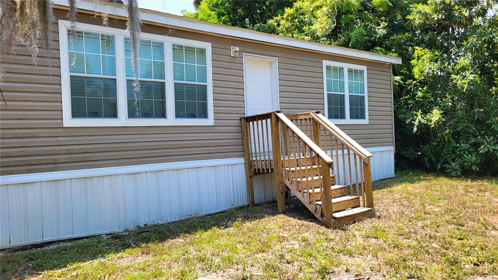 Image 3 of 37 For 1084 Arvin Lane