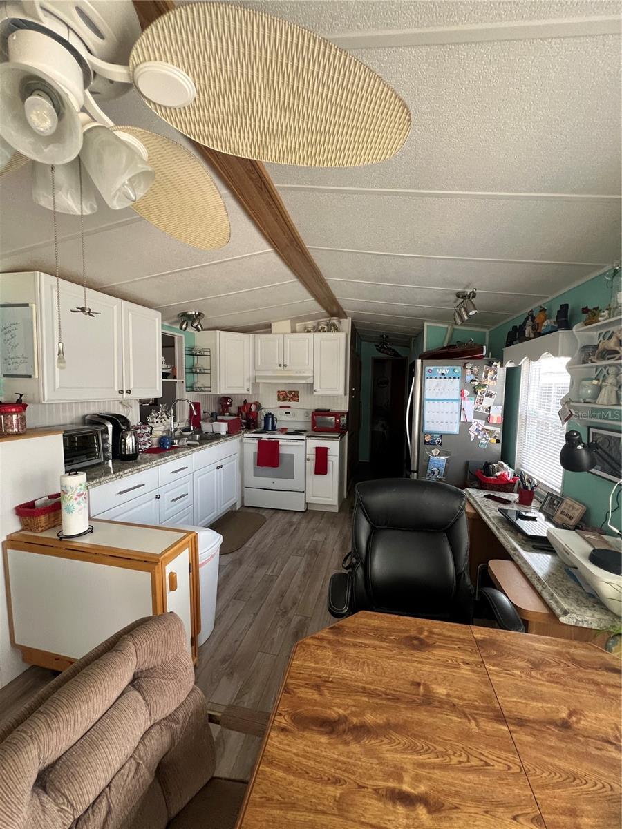 Image 7 of 15 For 6614 54th Lane