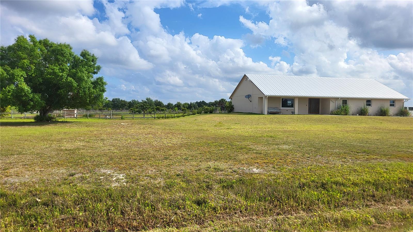 Image 4 of 43 For 16159 258th Street