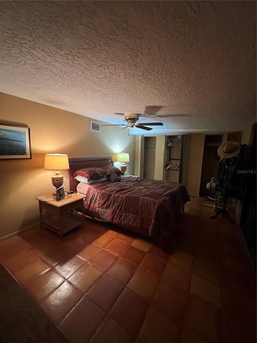 Image 13 of 28 For 1096 8th Street