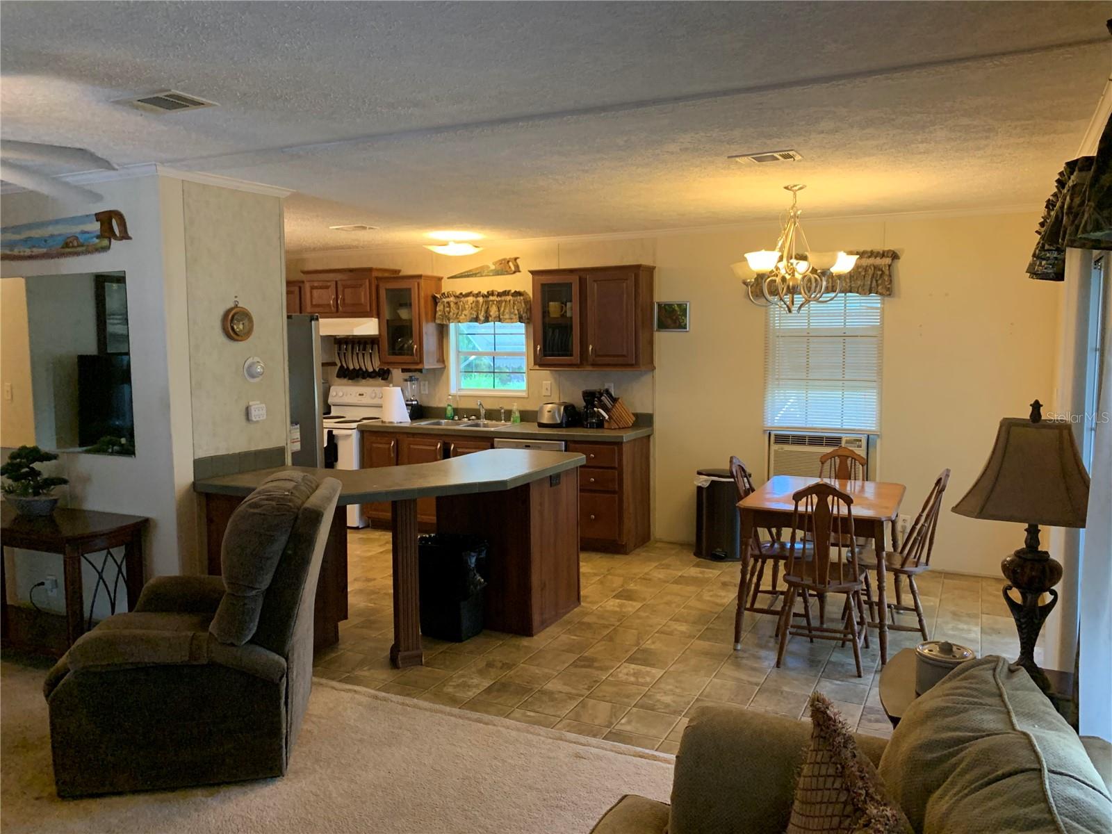 Image 19 of 37 For 3120 38th Avenue