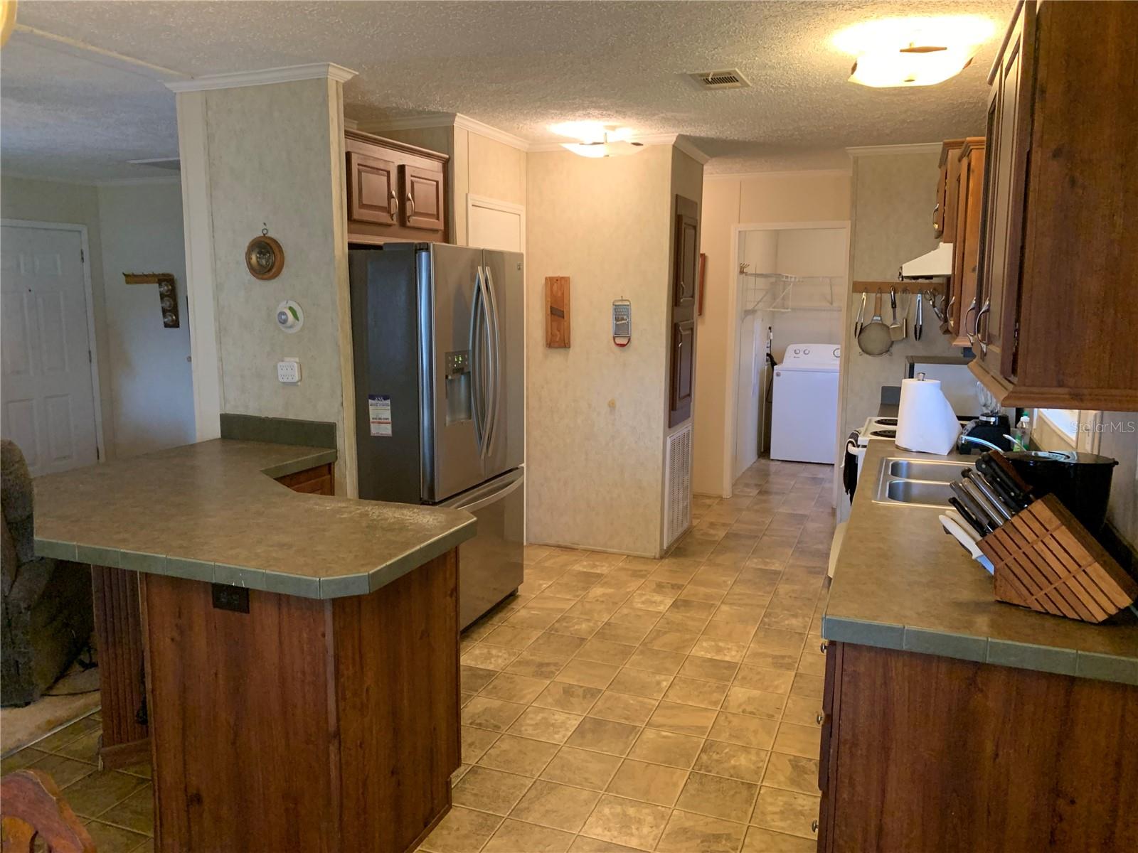 Image 20 of 37 For 3120 38th Avenue