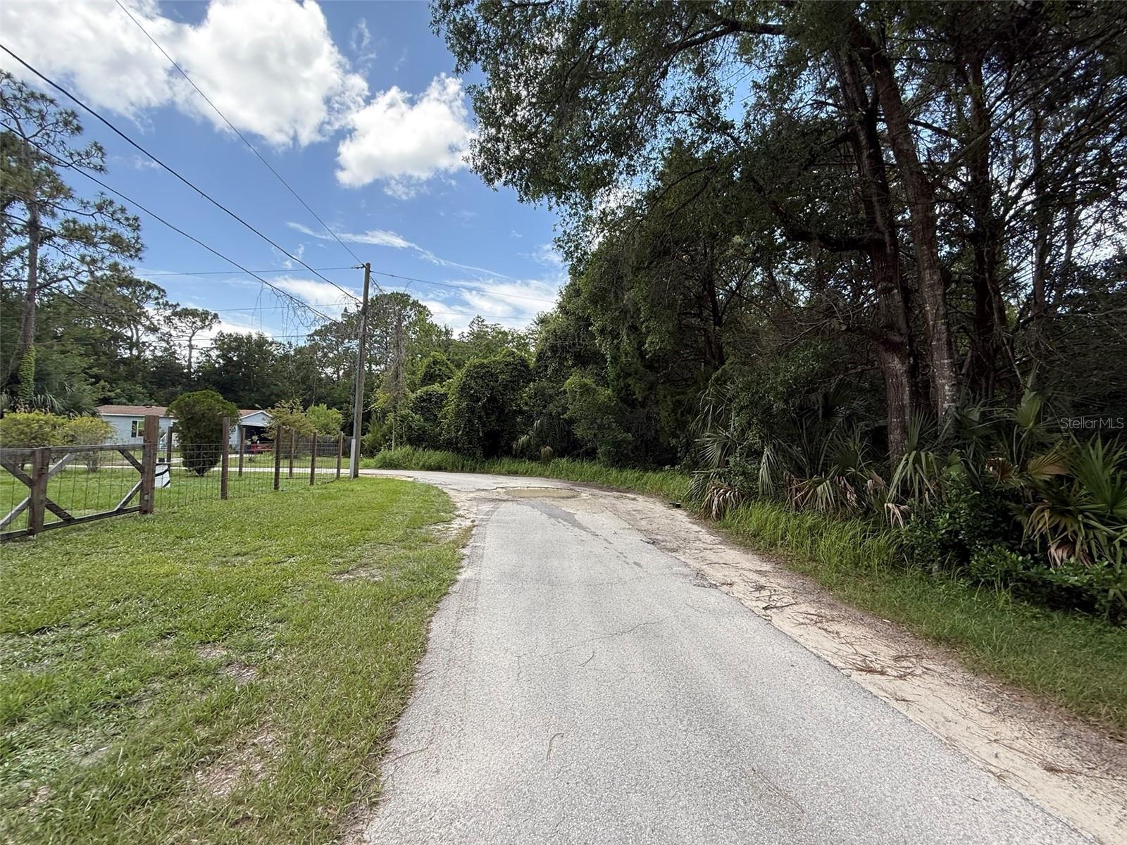 Image 13 of 13 For 7647 Springtime Lane 32