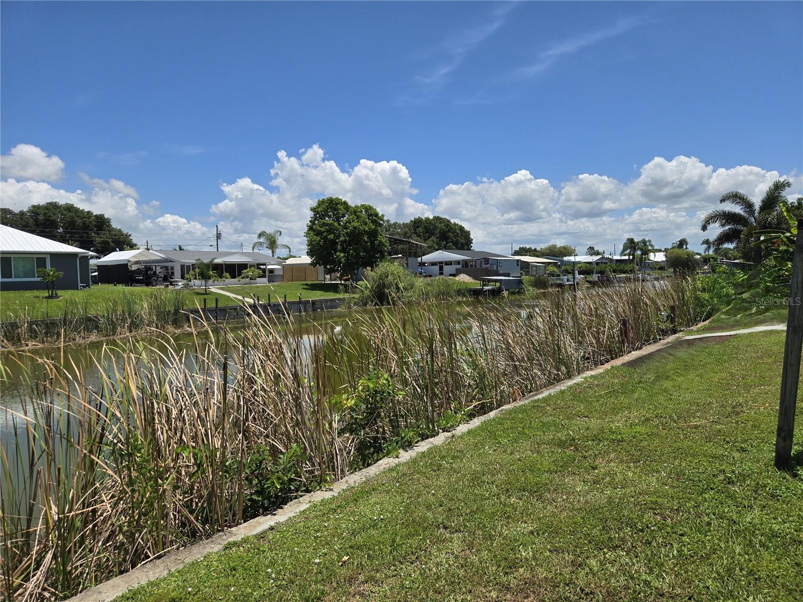 Image 6 of 46 For 2125 35th Lane