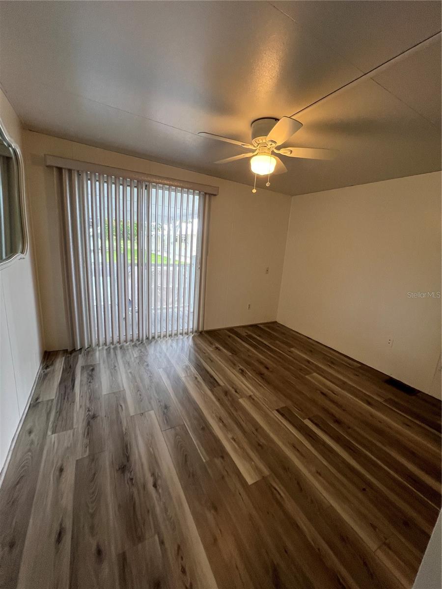 Image 18 of 44 For 13891 126th Terrace