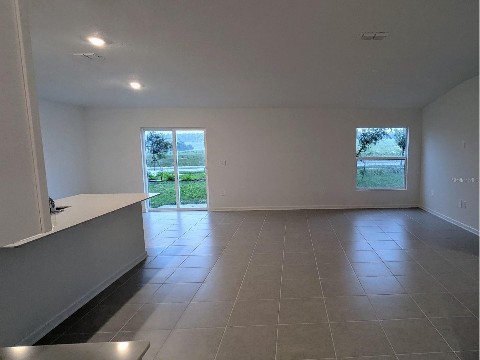 Image 13 of 48 For 2406 Mckinley Drive
