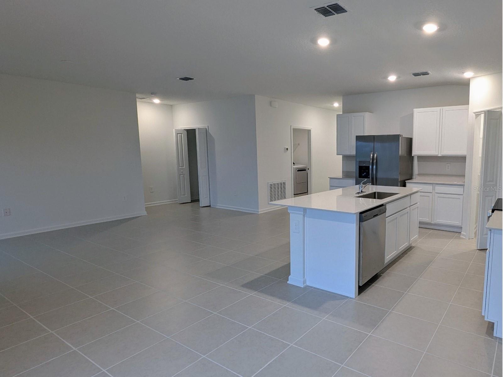 Image 17 of 48 For 2406 Mckinley Drive