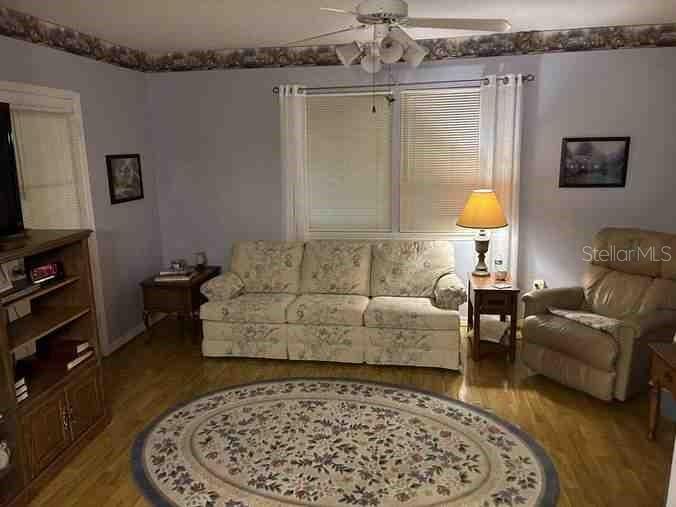 Image 22 of 42 For 2438 32nd Street