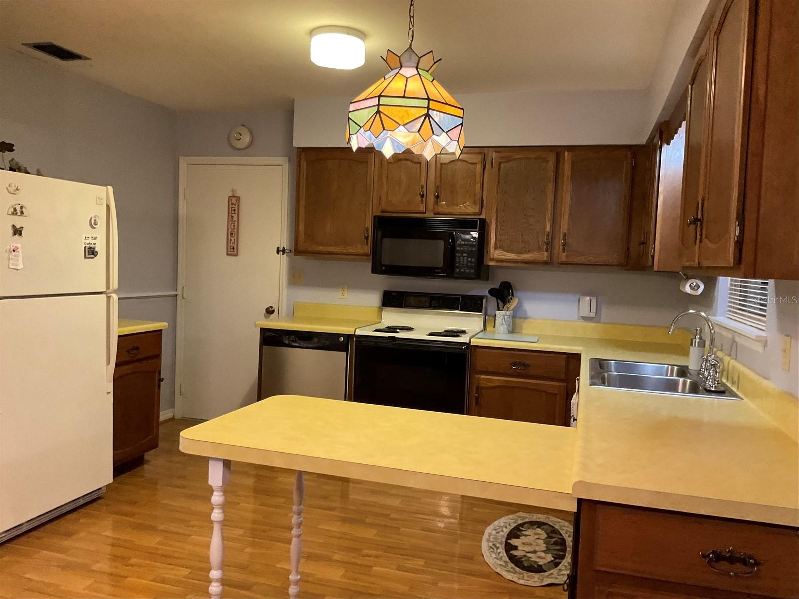 Image 6 of 42 For 2438 32nd Street
