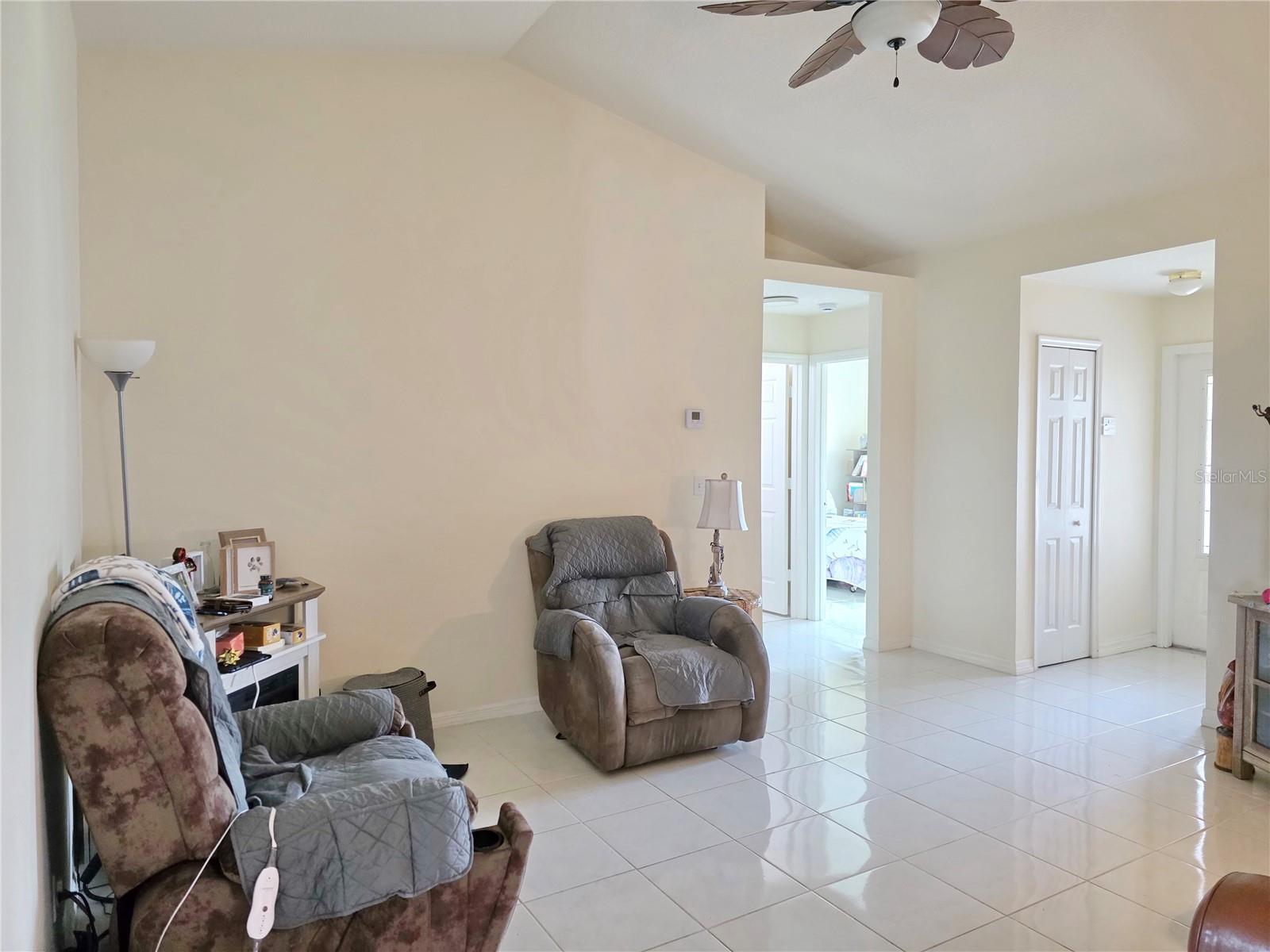 Image 19 of 42 For 617 26th Drive 2