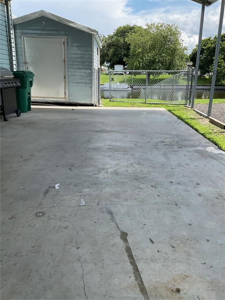 Image 13 of 61 For 2128 32nd Street