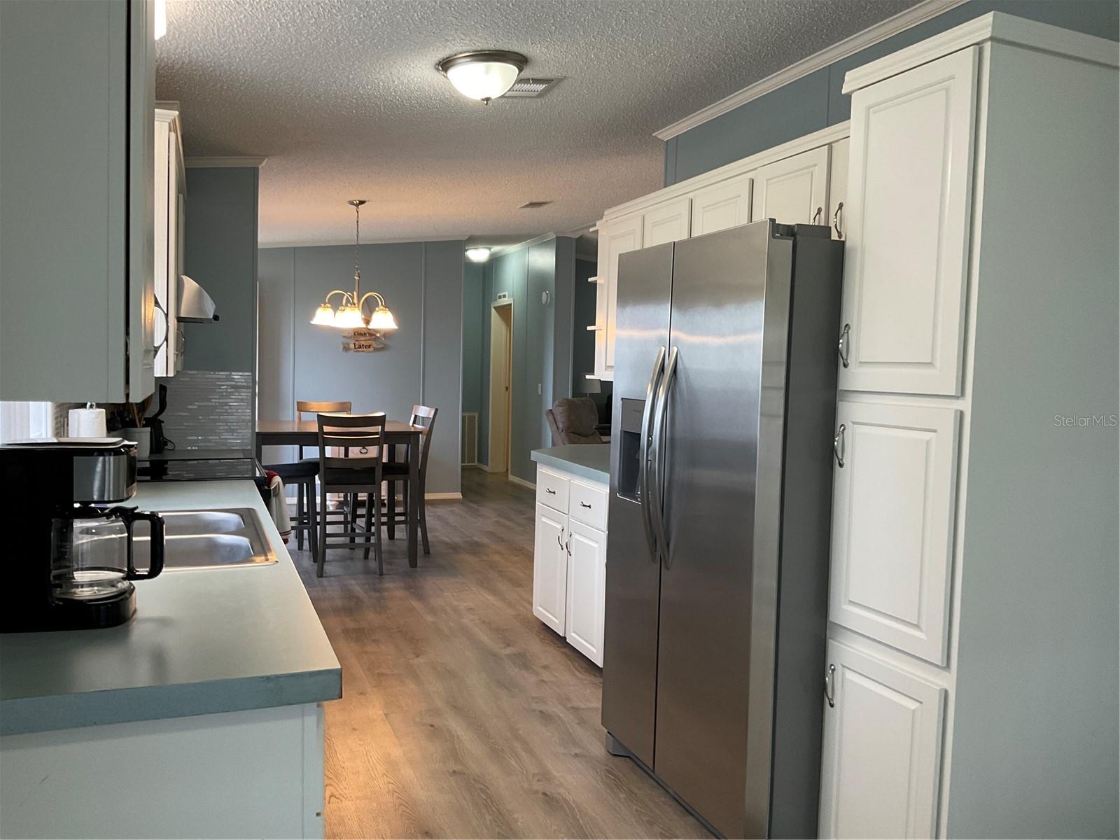 Image 27 of 61 For 2128 32nd Street