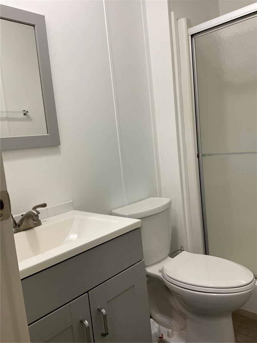 Image 39 of 61 For 2128 32nd Street