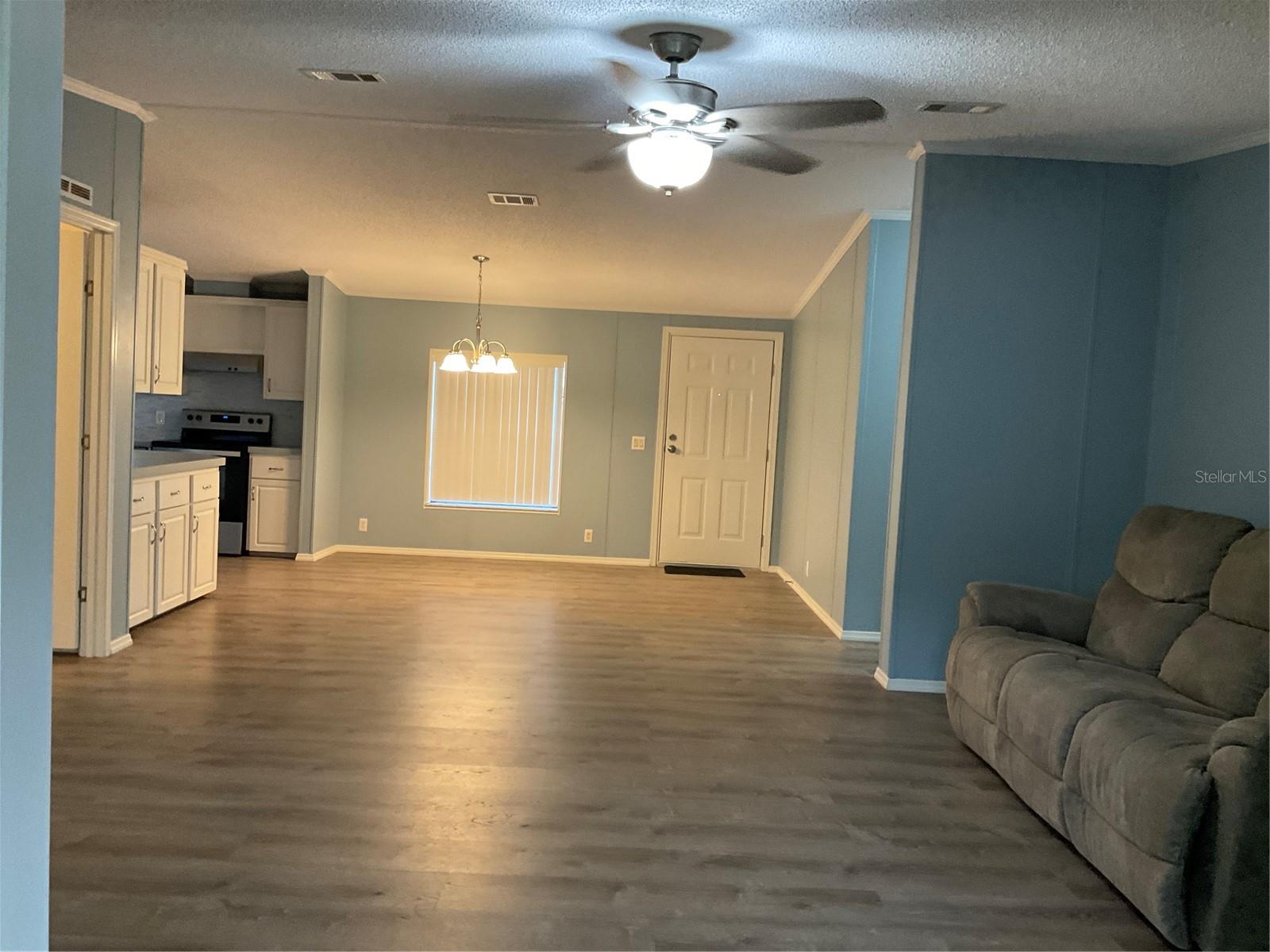 Image 59 of 61 For 2128 32nd Street