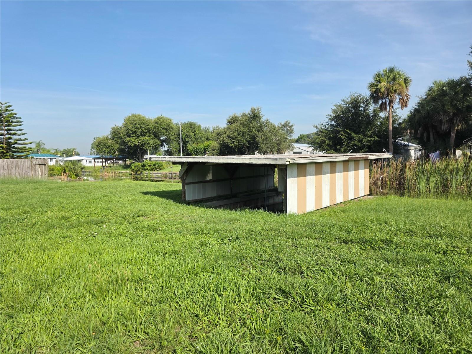 Image 2 of 13 For  Hunter Road 