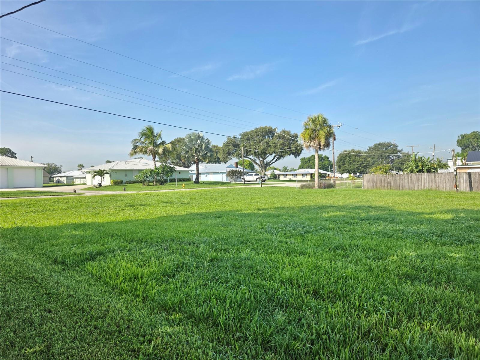Image 6 of 13 For  Hunter Road 